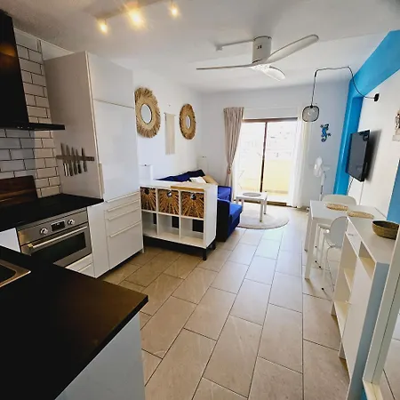 Castle Harbour Duplex With Sea View C101 Los Cristianos (Tenerife)