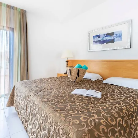 Aparthotel Hollywood Mirage - Excel &