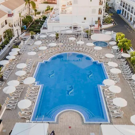 Aparthotel Hollywood Mirage - Excel & 3*