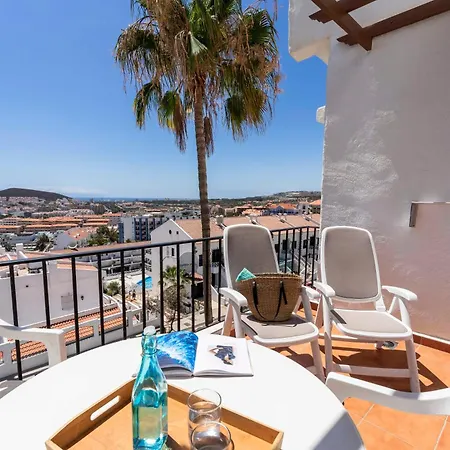 Aparthotel Beverly Hills Heights - Excel & Los Cristianos (Tenerife)