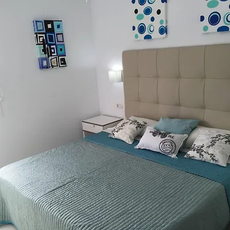 Delicious Cristianos,2bdr 2bathr Beachclose Los Cristianos (Tenerife)