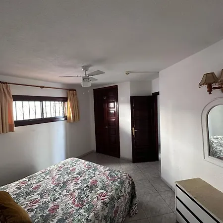 San Marino 6 Apartment *
