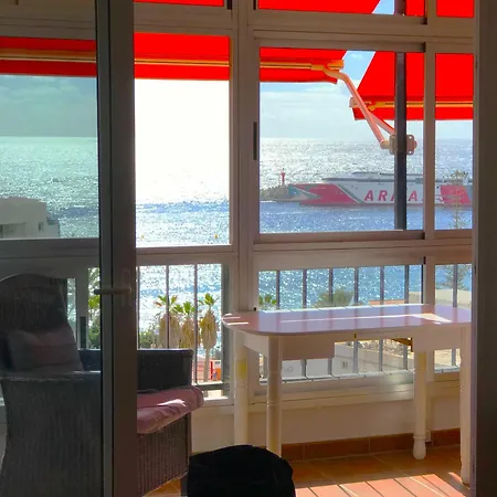 Seaview Beachfront Playa Cristianos *