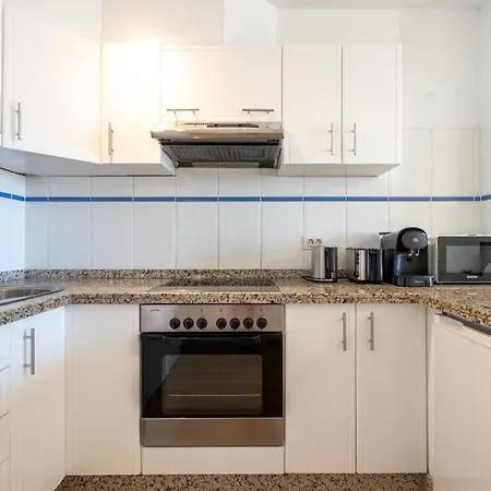 Apartamento Castle Harbour With Heated Pool Los Cristianos (Tenerife)