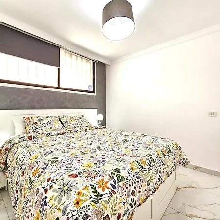 Apartment Ada'S Nirvana, Heart Of Los Cristianos *