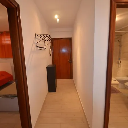 Apartment Valdes Center