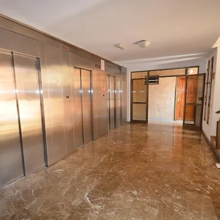 Apartment Valdes Center