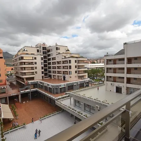 Valdes Center Los Cristianos (Tenerife)