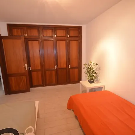 Apartment Valdes Center *