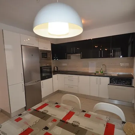 Valdes Center Apartment *