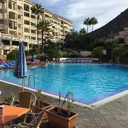 Tropic En Castle Harbour Apartamento