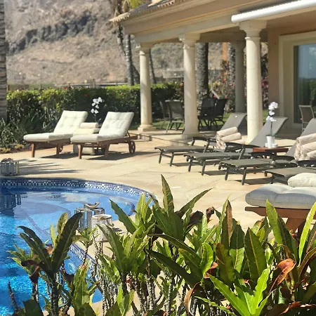 Villa Palm Beach Mansion Los Cristianos (Tenerife)