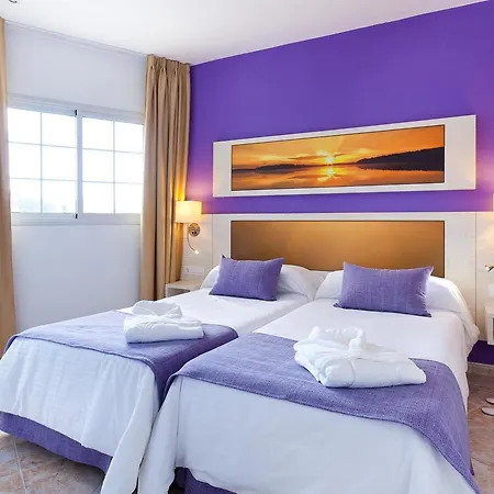 Aparthotel Checkin Atlantida Los Cristianos (Tenerife)