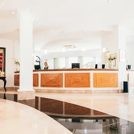 Hollywood Mirage - Excel & Los Cristianos (Tenerife)
