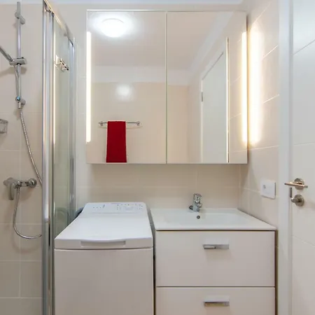 Apartment Summerland 2a016