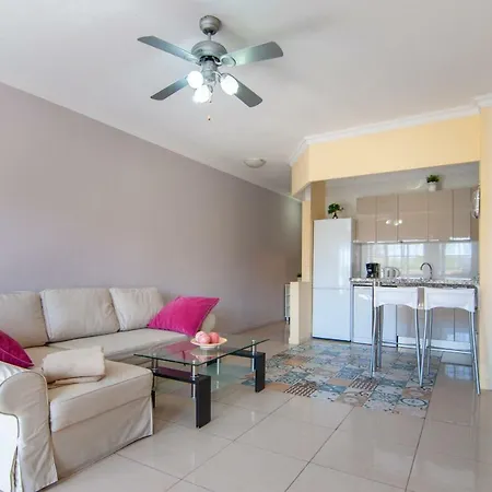 Yaiza Center Los Cristianos 1a010 Apartment