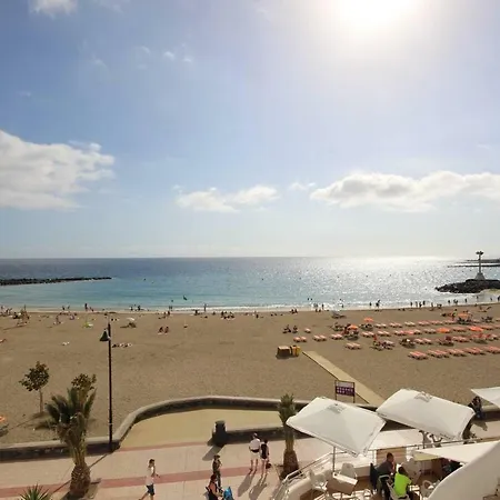 Luxury Cristianos Beachfront Apartment Los Cristianos (Tenerife)
