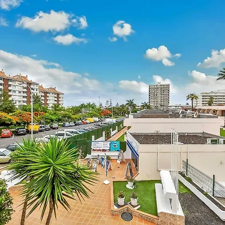 Las Plataneras Apartment *