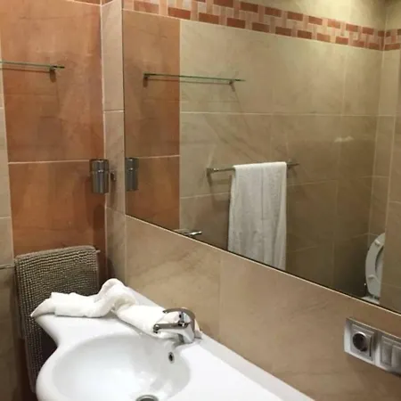 Luxury Cristianos Beachfront Apartment *