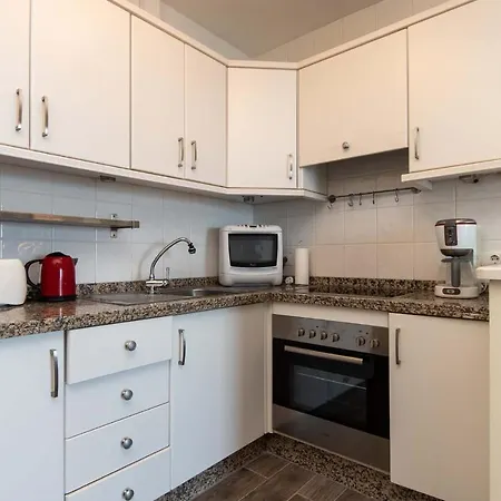Ocean View Apartment *