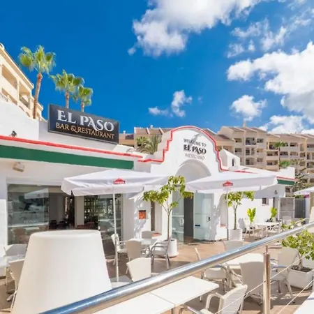 Great View, Heated Pool, Cool Design - Castle Harbour In Cristianos Apartment Los Cristianos (Tenerife)