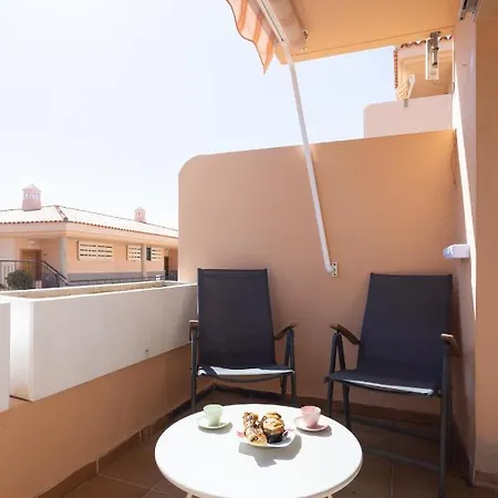 Apartment Home2book Cristianos, Pool & Los Cristianos (Tenerife)