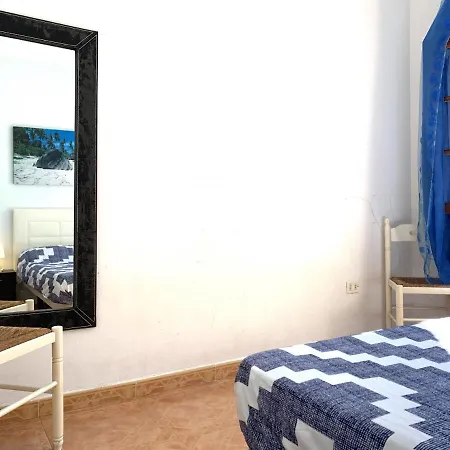 Two Bedroom In Los Cristianos Colina Ii * Los Cristianos (Tenerife)