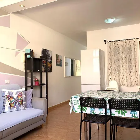 Apartment Two Bedroom In Los Cristianos Colina Ii *