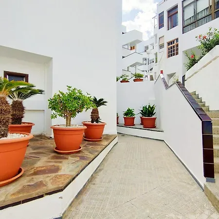 Apartment Two Bedroom In Los Cristianos Colina Ii *