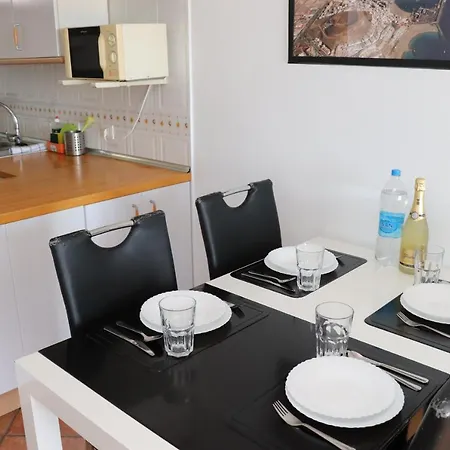 Paradise Ocean View Apartment *