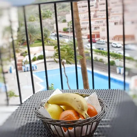 Cosmocom Apartments In Tenerife * Los Cristianos (Tenerife)
