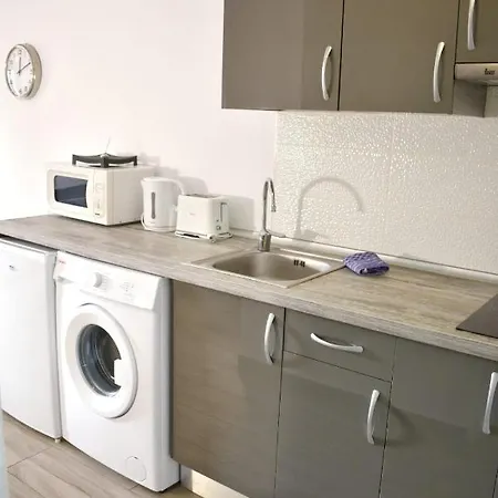 Cosmocom Apartments In Tenerife * Los Cristianos (Tenerife)
