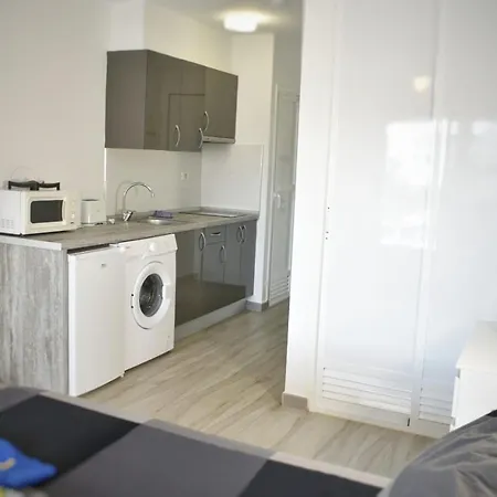 Cosmocom Apartments In Tenerife * Los Cristianos (Tenerife)