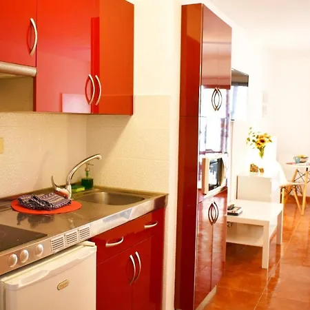 Cosmocom Apartments In Tenerife *