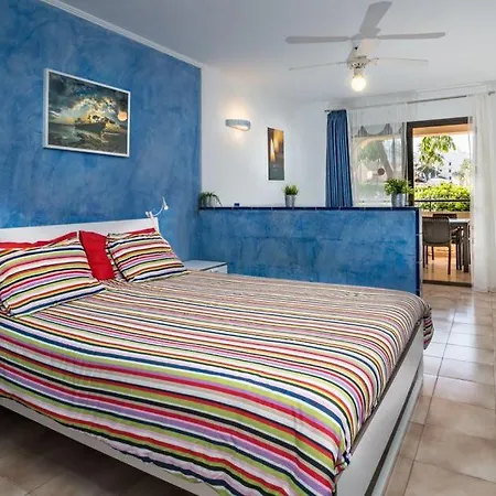 Cosmocom Apartments In Tenerife