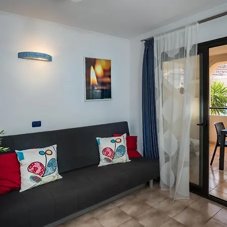 Cosmocom Apartments In Tenerife * Los Cristianos (Tenerife)