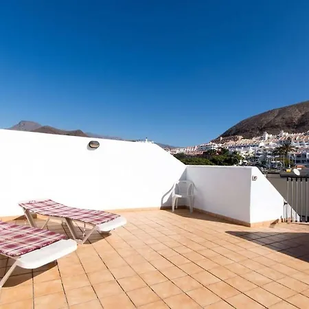 Clark Los Cristianos (Tenerife)
