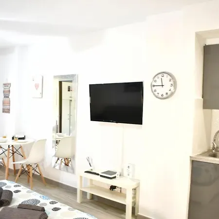 Cosmocom Apartments In Tenerife