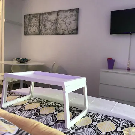 Summerland Suites Apartment