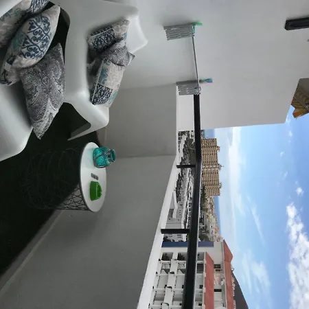 Summerland Suites Apartment *