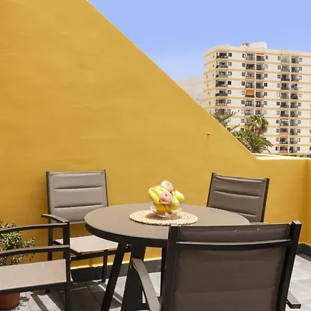 Apartment Homeforguest Atico Cecilia Con Vistas Al Mar En Cristianos Los Cristianos (Tenerife)