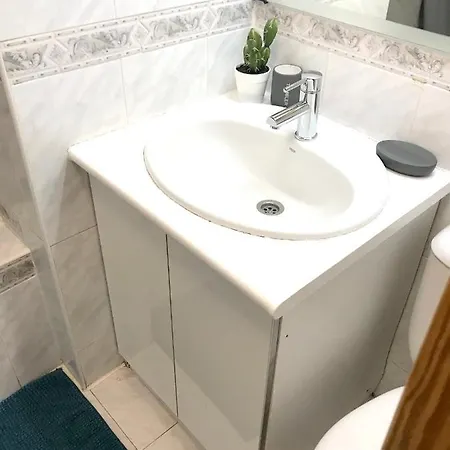 One Bedroom At Arona 200 M Away From The With Sea View Shared Pool And Jacuzzi *