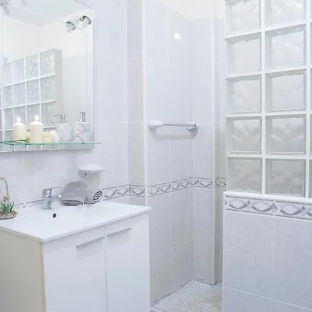 Diamantes Heated Pool Apartment
