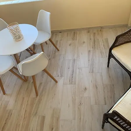 Cosmocom Apartments In Tenerife