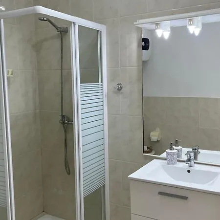 Cornelias 5a Playa Apartment Los Cristianos (Tenerife)