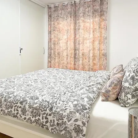 Korallia Castle Harbour Apartment *