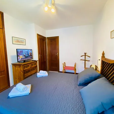 Mar Apartment *