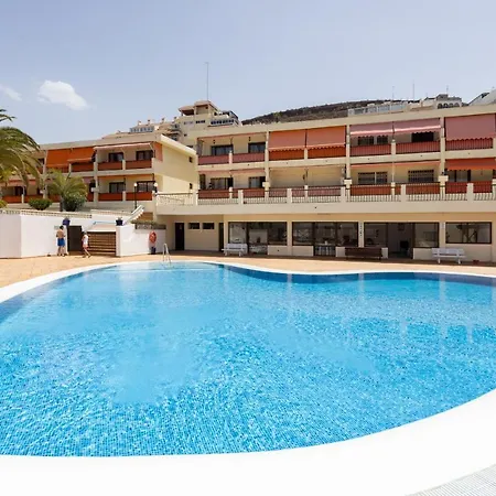 Frontline Playa Vistas With Pool, Parking, Sea Los Cristianos (Tenerife)