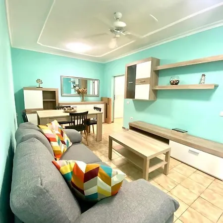 Playeros 2 Bedrooms In Los Cristianos. Apartment