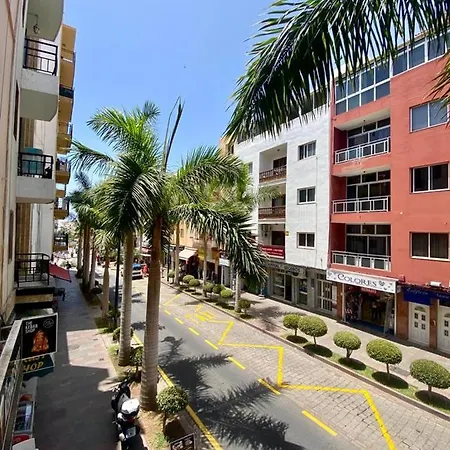 Playeros 2 Bedrooms In Los Cristianos. * Los Cristianos (Tenerife)